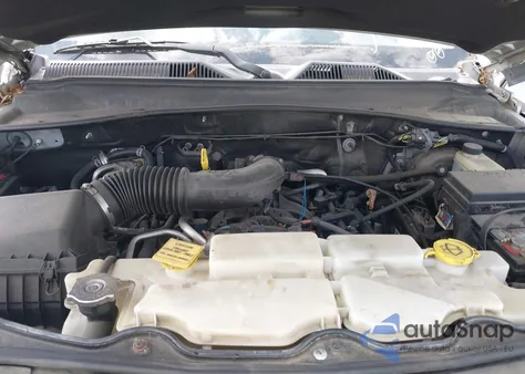 2008 Jeep Liberty Sport z USA, uszkodzony, nr VIN 1J8GN28K98W174572